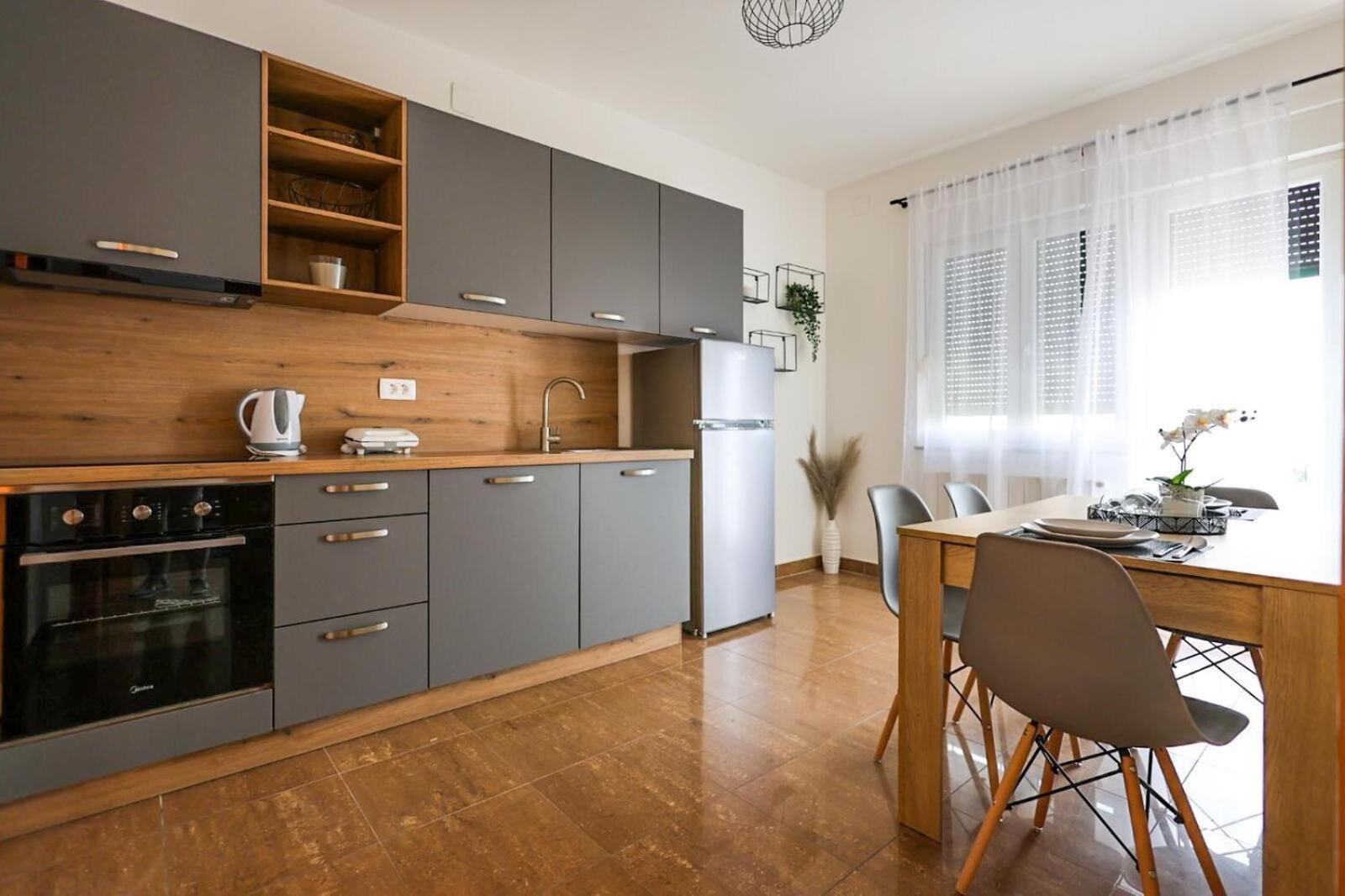 Apartments Jasna Crikvenica Eksteriør billede